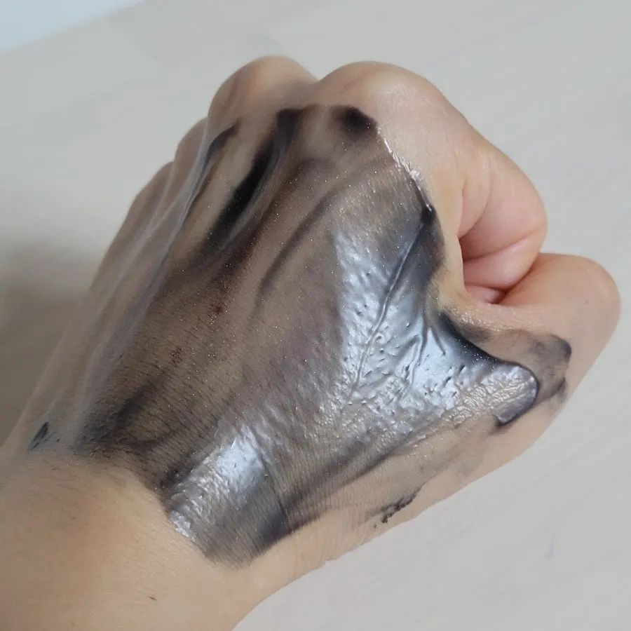 Blackhead cleansing balm for oily skin: HEEDA Jirisan Charcoal