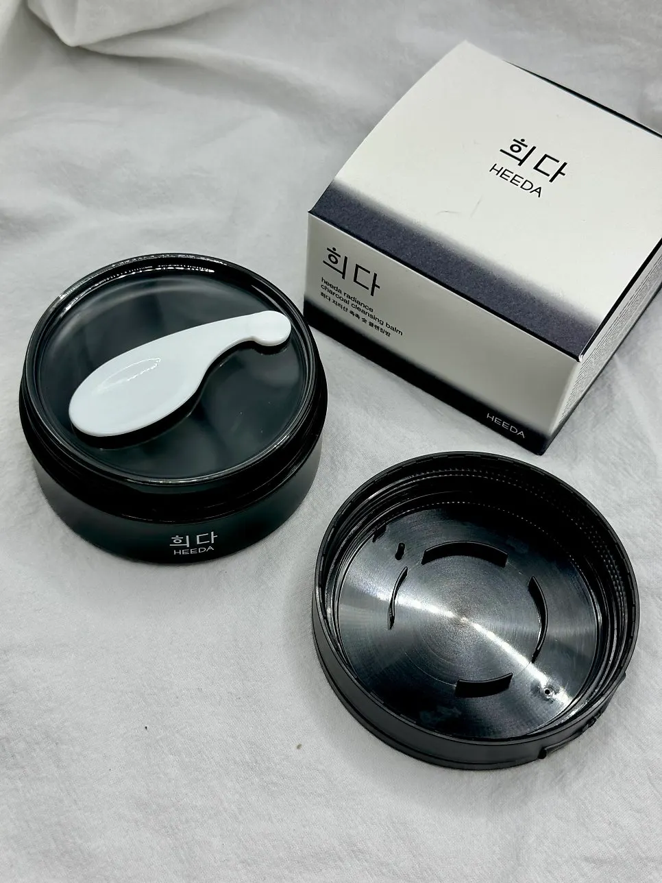 Blackhead cleansing balm first-use test: HEEDA Jirisan Charcoal