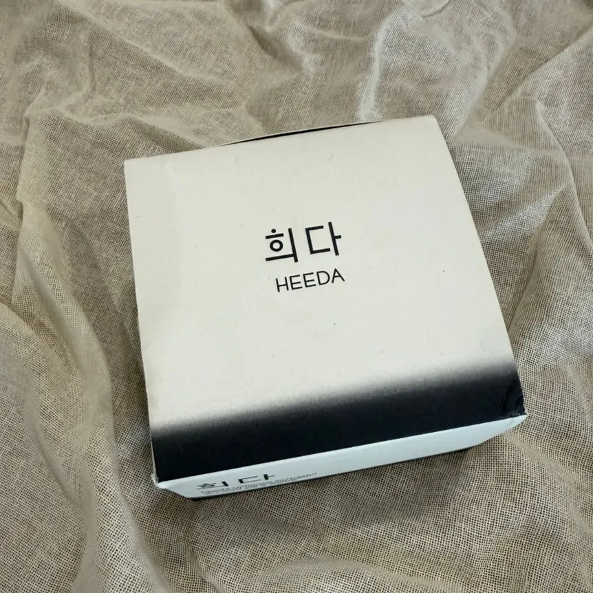Make up cleansing balm on dry, combination skin: HEEDA Jirisan