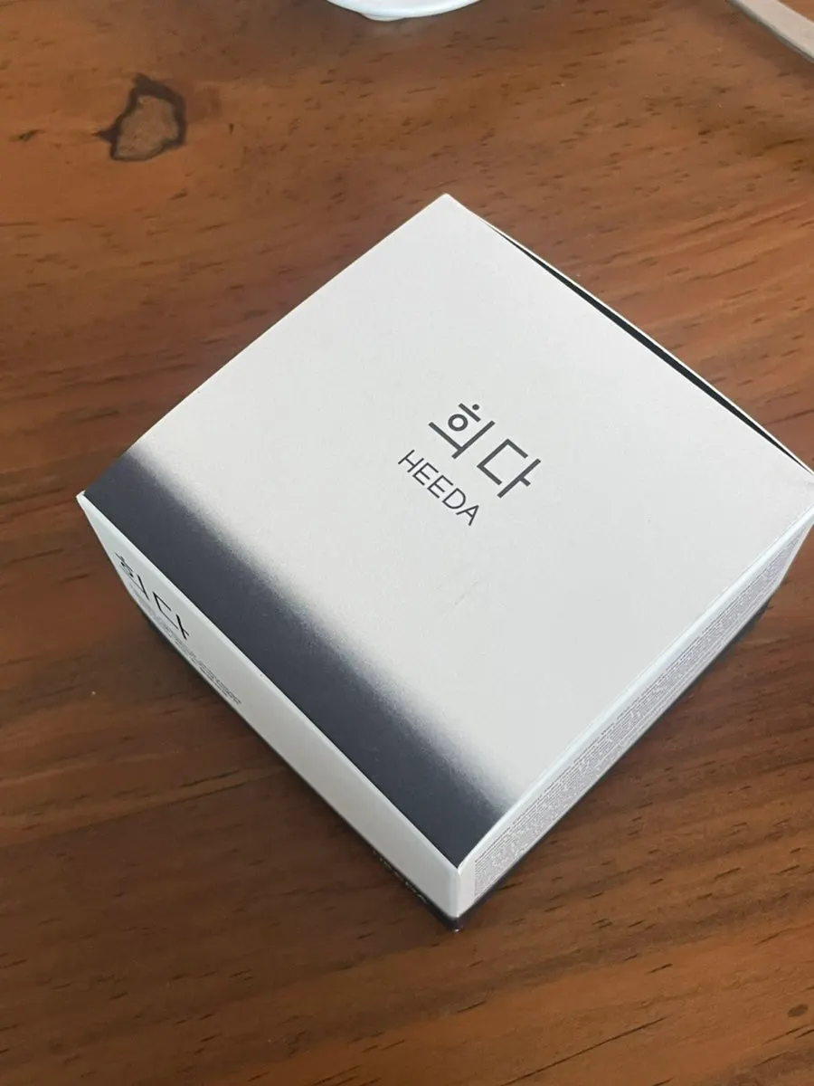 Cleansing balm for dry sensitive skin: HEEDA Jirisan Charcoal