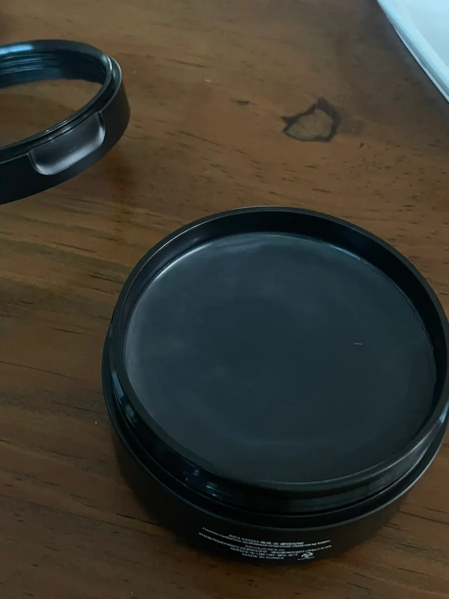 Cleansing balm for dry sensitive skin: HEEDA Jirisan Charcoal
