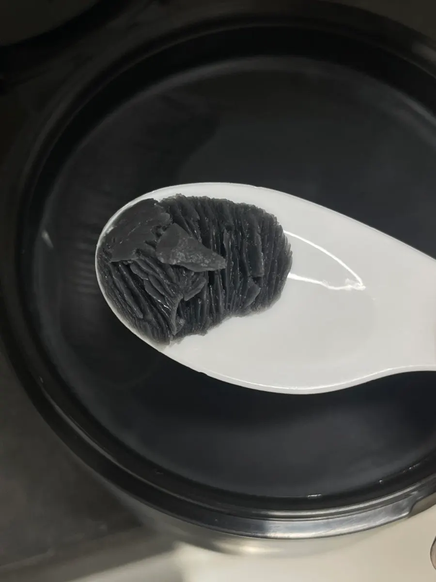 Cleansing balm for dry sensitive skin: HEEDA Jirisan Charcoal