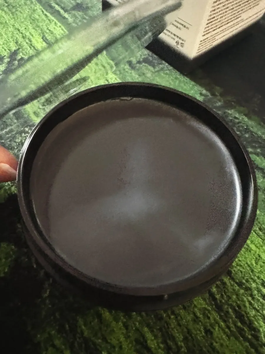 Dry-skin cleansing balm for makeup: HEEDA Jirisan Moist Charcoal