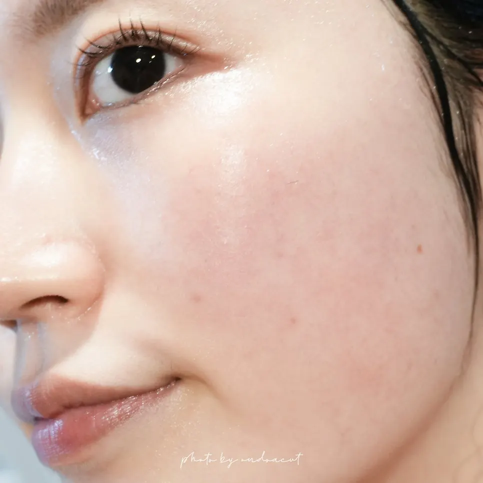 Cleansing balm for dry skin eye makeup: HEEDA Jirisan