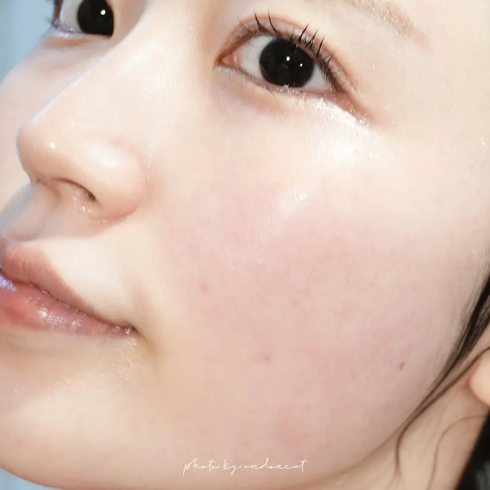 Cleansing balm for dry skin eye makeup: HEEDA Jirisan