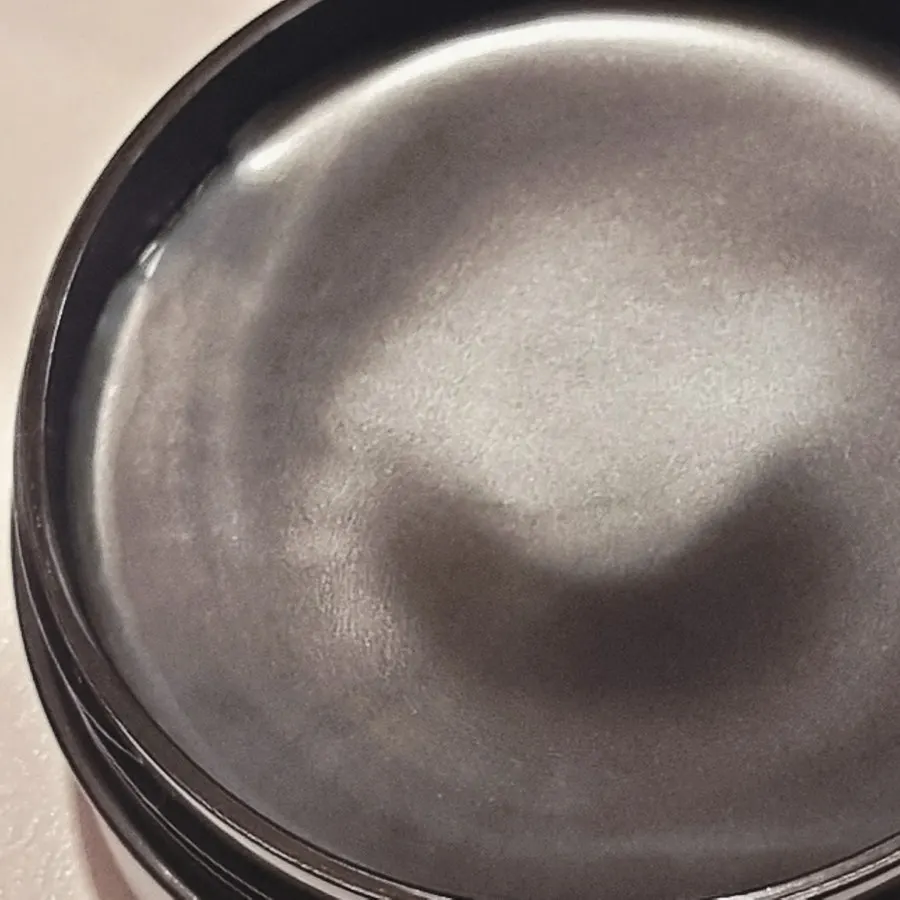 Charcoal cleansing balm for dehydrated oily skin: HEEDA Jirisan