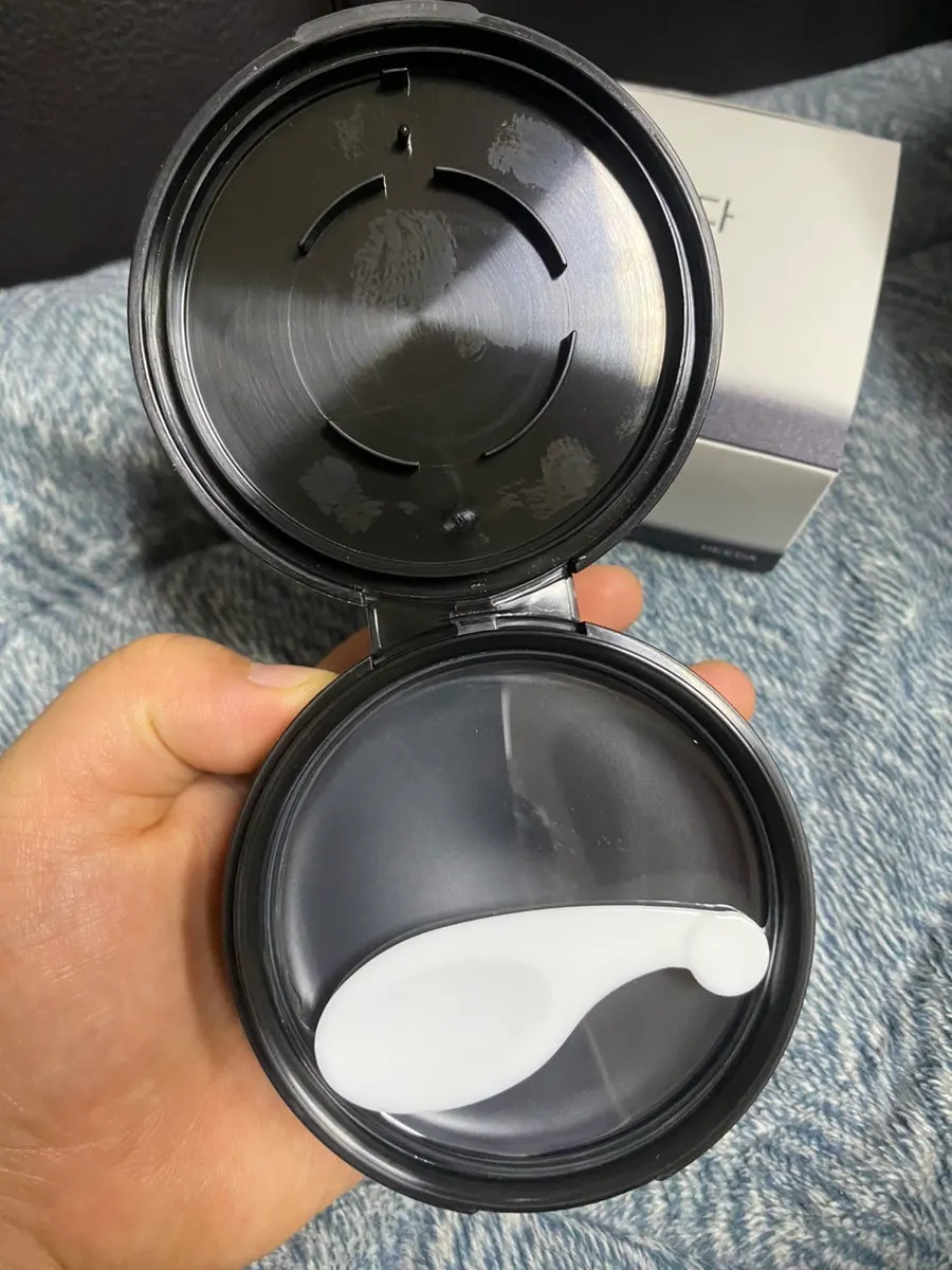 Cleansing balm for combination-oily skin: HEEDA Jirisan Charcoal