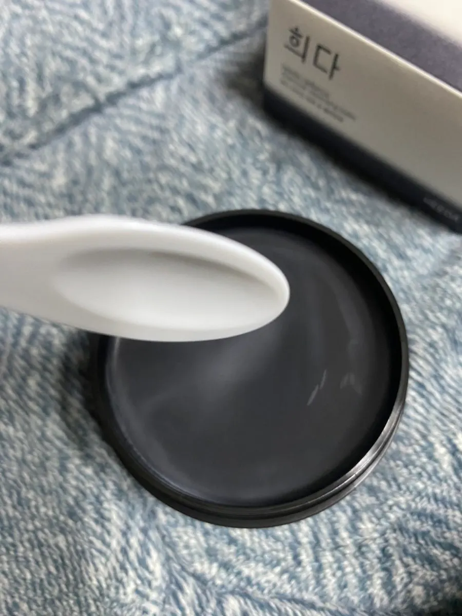Cleansing balm for combination-oily skin: HEEDA Jirisan Charcoal