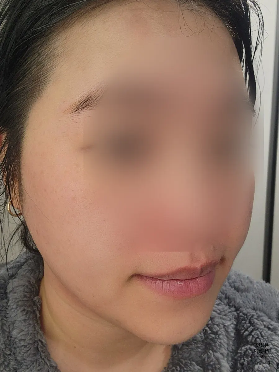Charcoal cleansing balm makeup remover: HEEDA Jirisan Moist