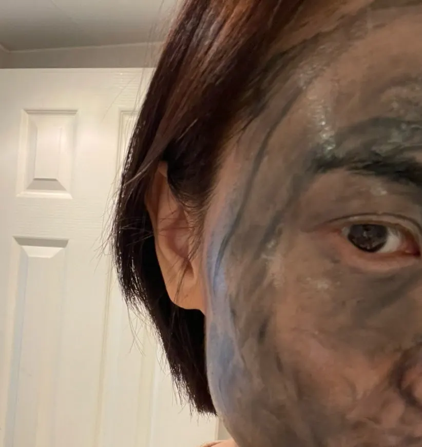 Charcoal cleansing balm for makeup removal: HEEDA Jirisan Moist
