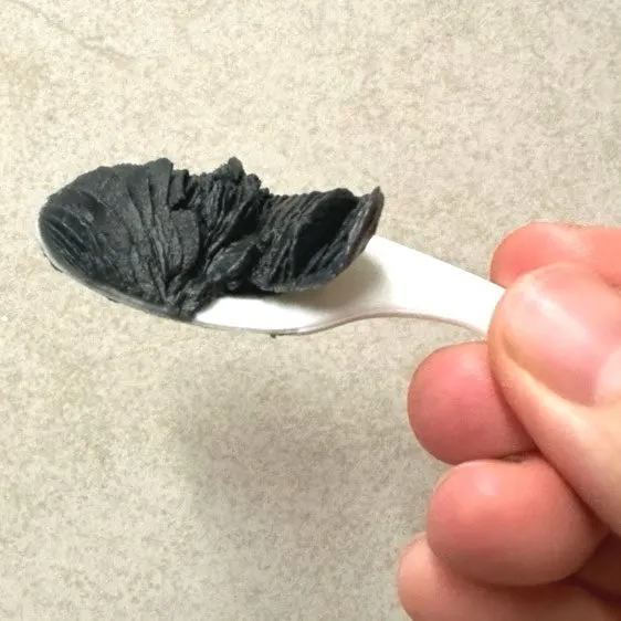 Charcoal cleansing balm makeup removal: HEEDA Jirisan Moist