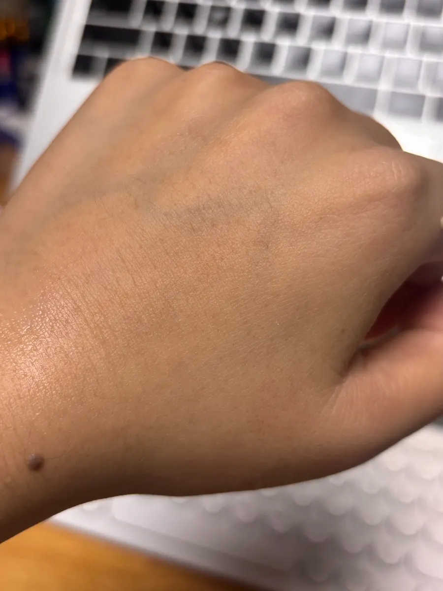 Makeup cleansing balm for a non-tight finish: Huida Jirisan Charcoal