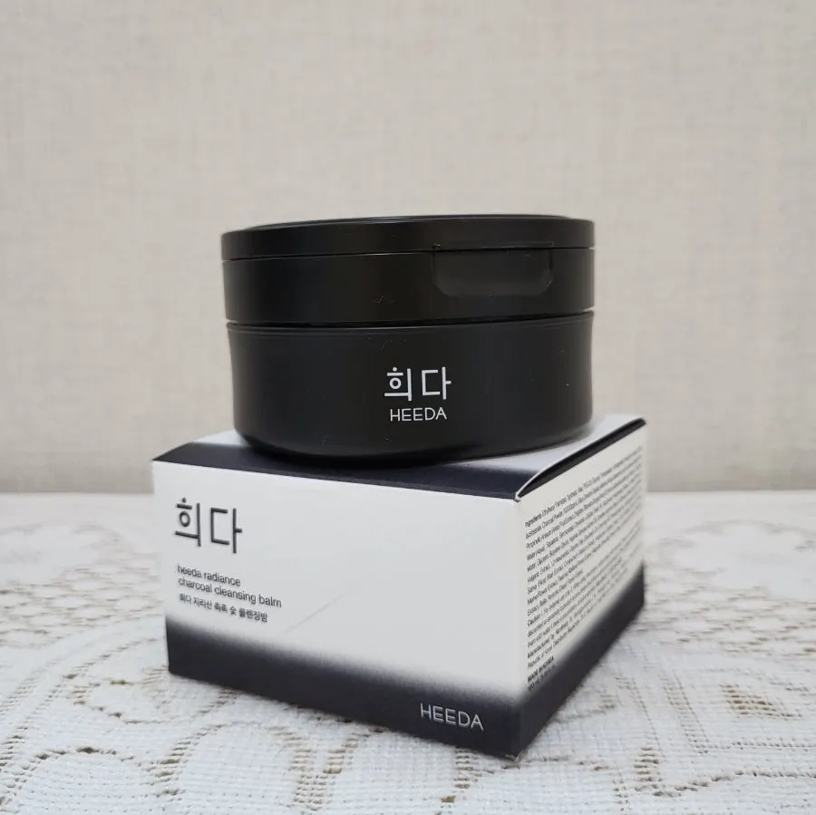 Cleansing balm for oily-dehydrated skin: HEEDA Charcoal Balm