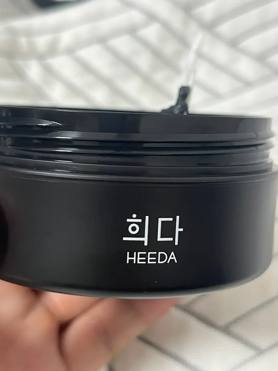 Charcoal cleansing balm makeup removal: HEEDA Jirisan Moist