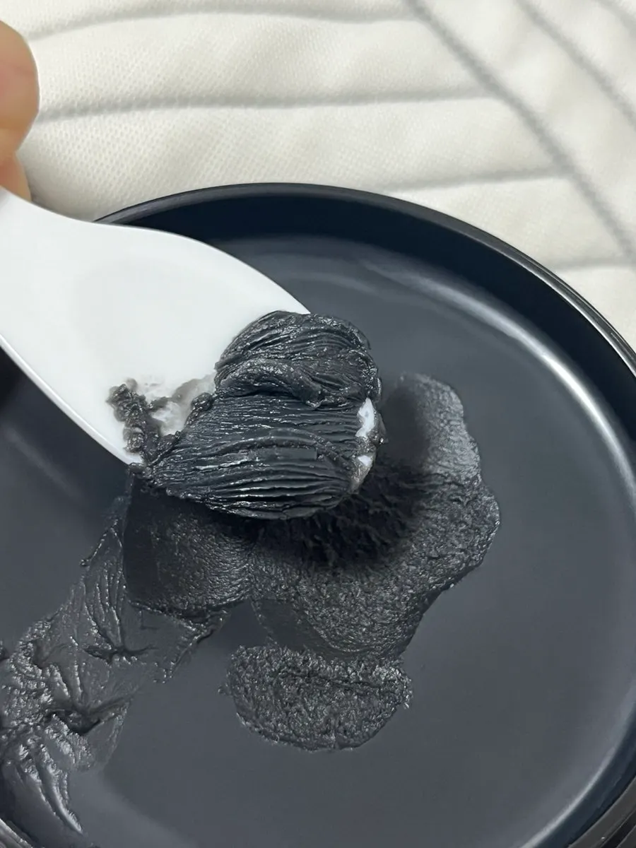 Charcoal cleansing balm makeup removal: HEEDA Jirisan Moist