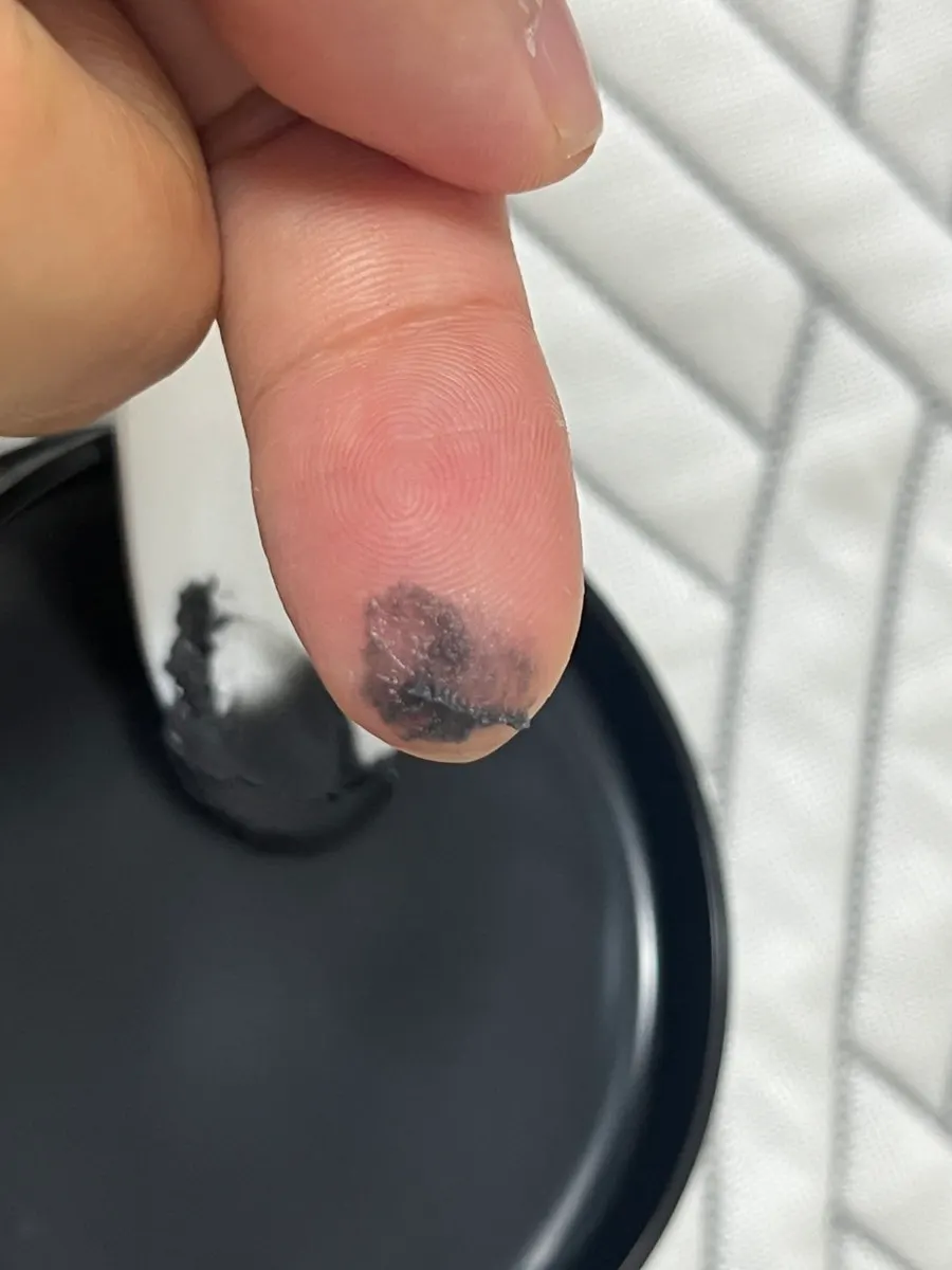 Charcoal cleansing balm makeup removal: HEEDA Jirisan Moist