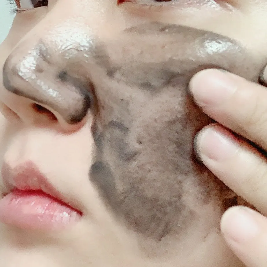 Cleansing balm for dehydrated-oily skin: HEEDA charcoal balm