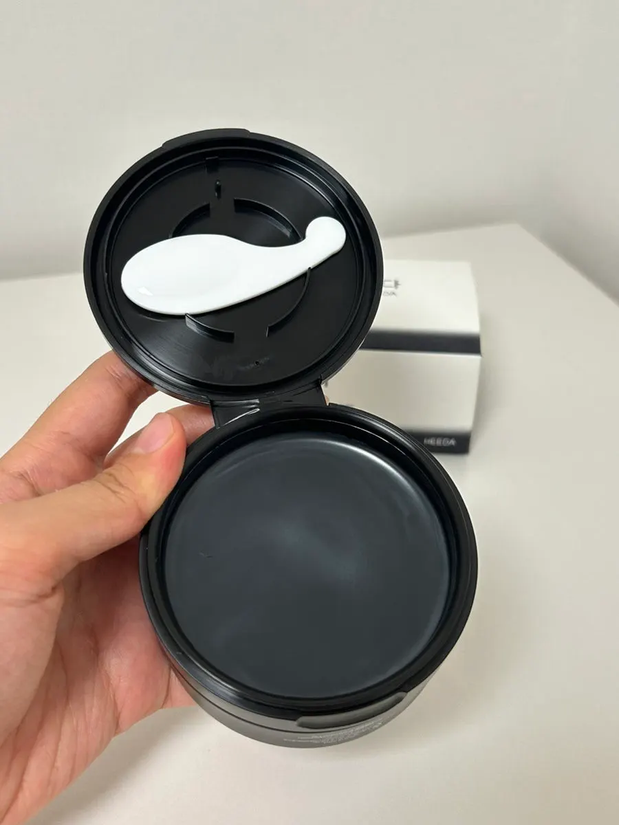 Cleansing balm for dehydrated oily skin: HEEDA Jirisan Charcoal