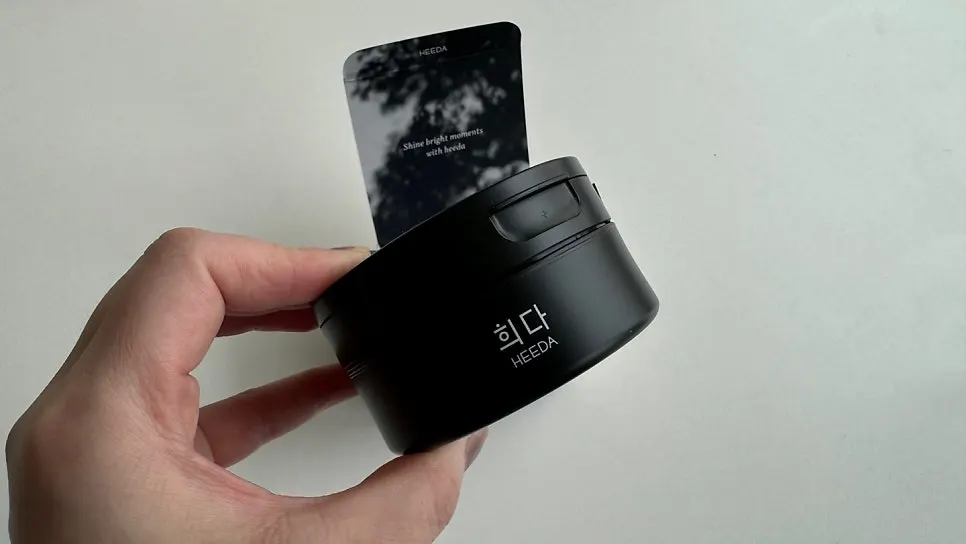 Cleansing balm for makeup removal on oily T-zone: HEEDA Jirisan