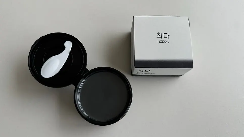 Cleansing balm for makeup removal on oily T-zone: HEEDA Jirisan