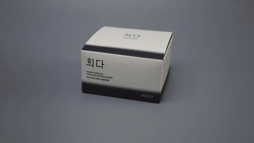 Cleansing balm for makeup removal: HEEDA Jirisan Moist Charcoal