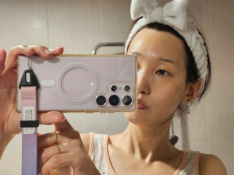 Cleansing balm for makeup removal: HEEDA Jirisan Moist Charcoal