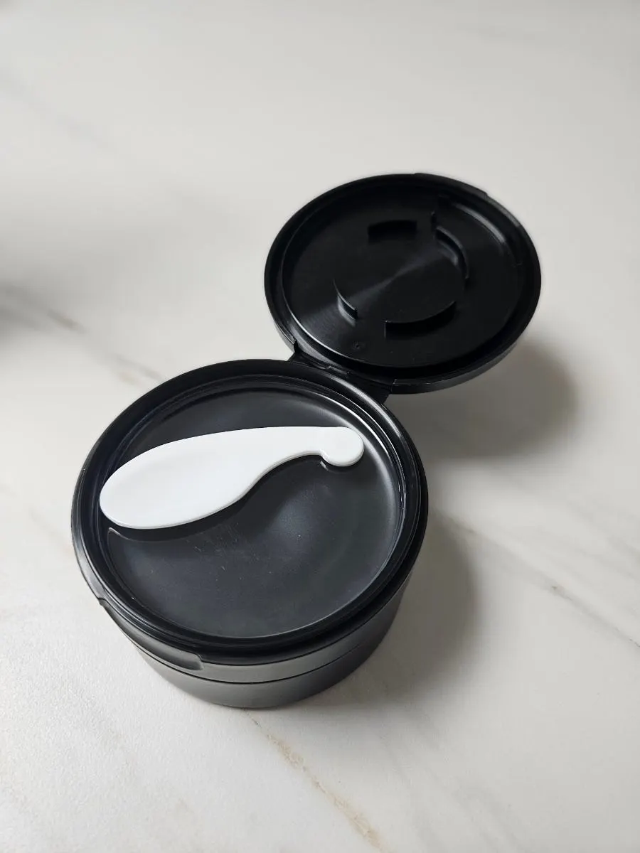Cleansing balm for blackheads on very dry skin: HEEDA Jirisan
