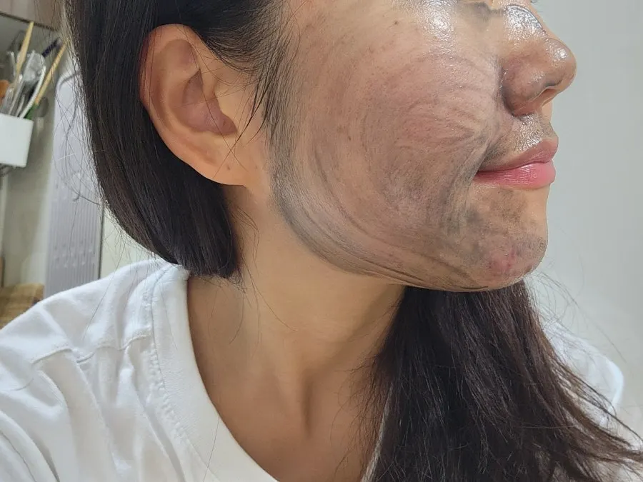 Cleansing balm for dehydrated oily skin: HEEDA Jirisan Charcoal