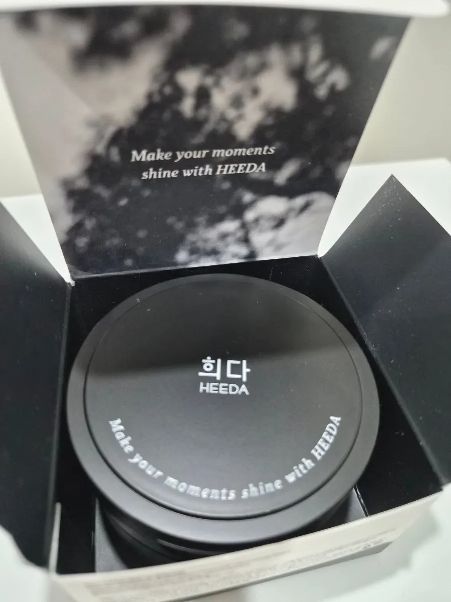 Make up cleansing balm for sensitive skin: HEEDA Jirisan Charcoal