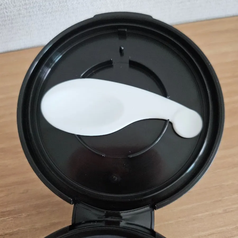 Korean cleansing balm for sensitive skin: HEEDA Jirisan Charcoal