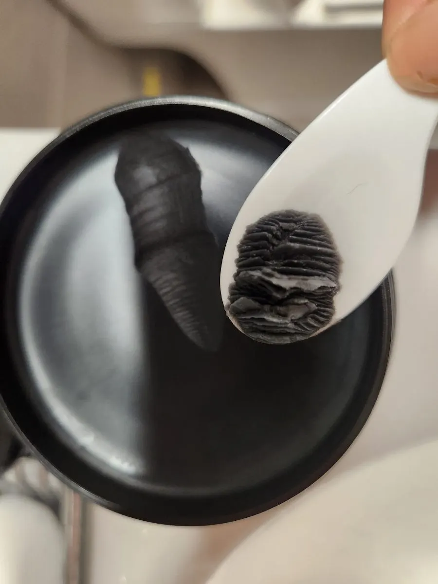 Sensitive-skin cleansing balm: HEEDA Jirisan charcoal