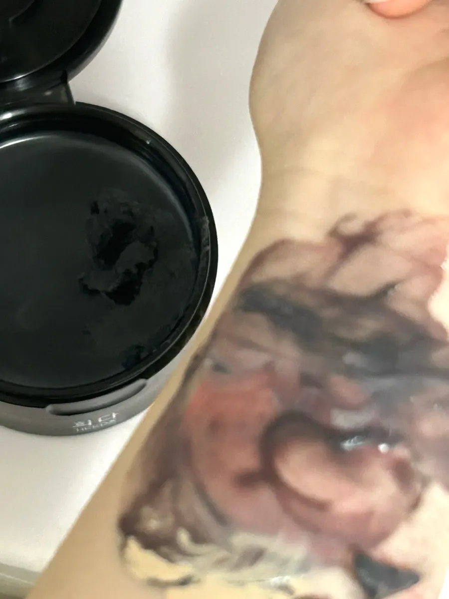 Cleansing balm for sensitive skin: HEEDA Jirisan Moist Charcoal