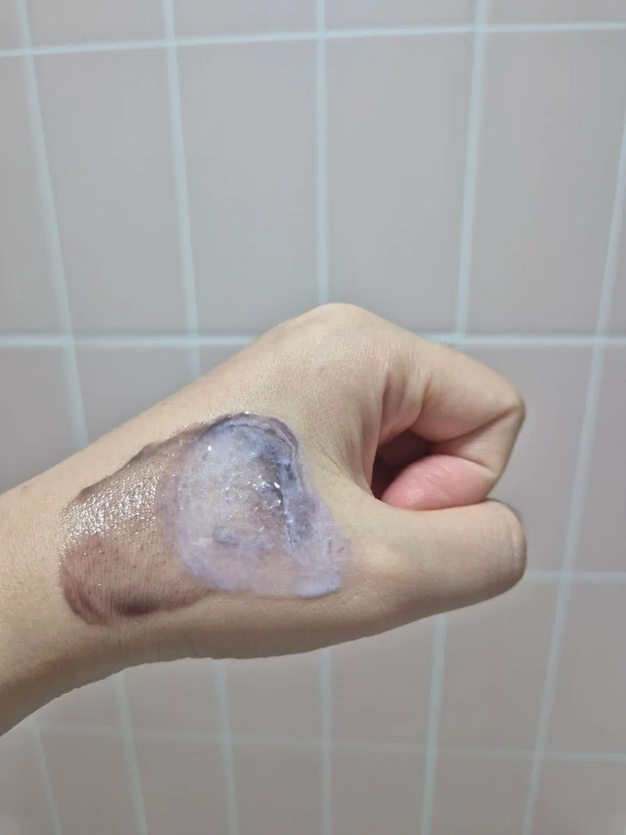 Make up cleansing balm for sensitive skin: HEEDA Jirisan Charcoal