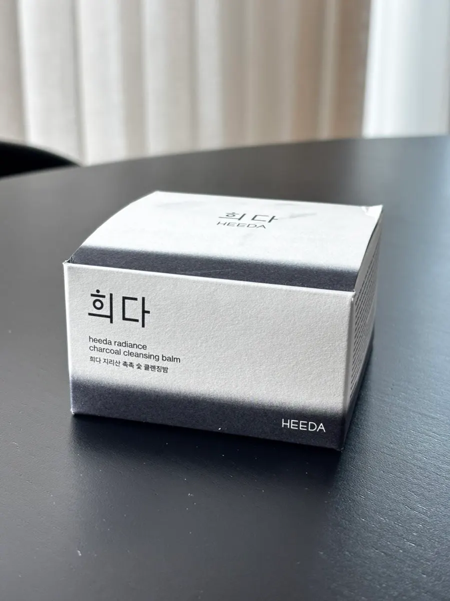 Charcoal cleansing balm for soft rolling: HEEDA Jirisan Moist