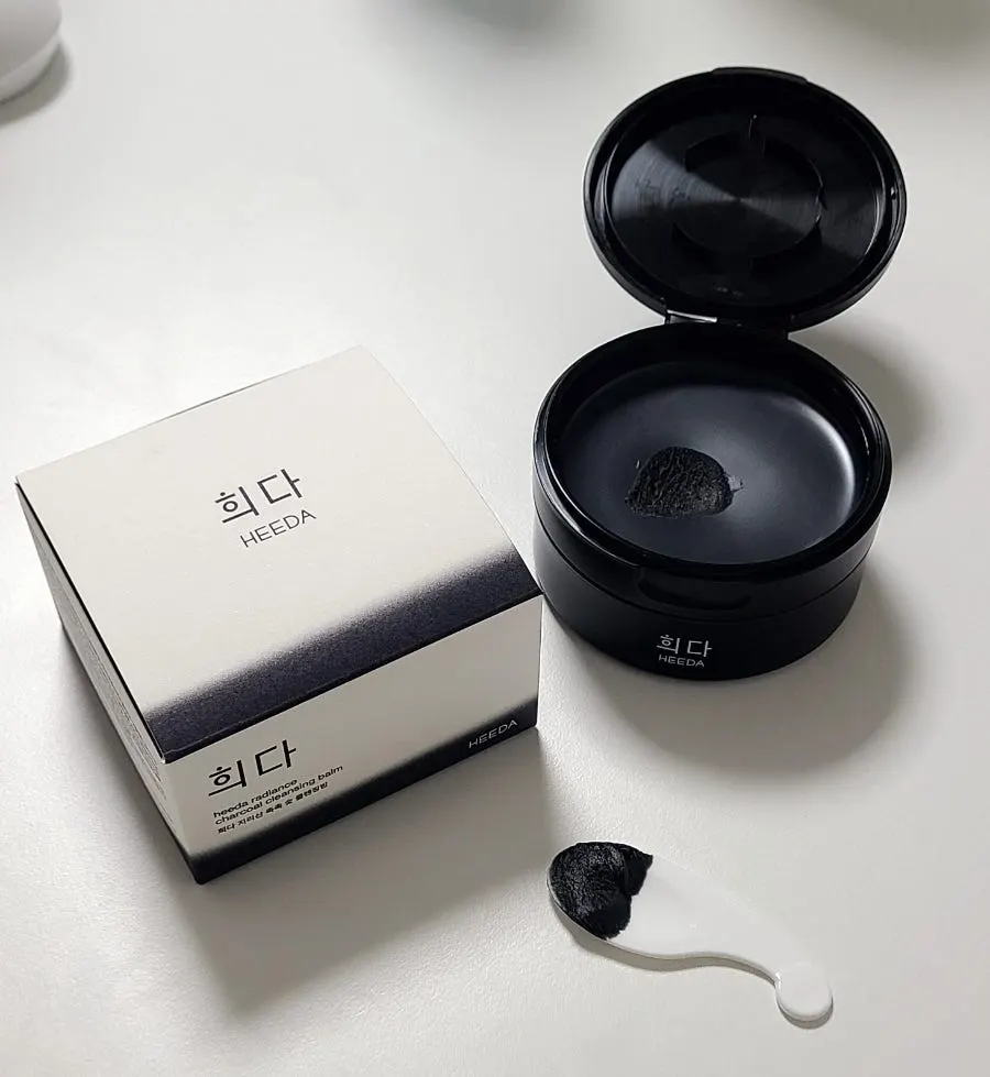 Cleansing balm for oily summer dry skin: HEEDA Jirisan Charcoal