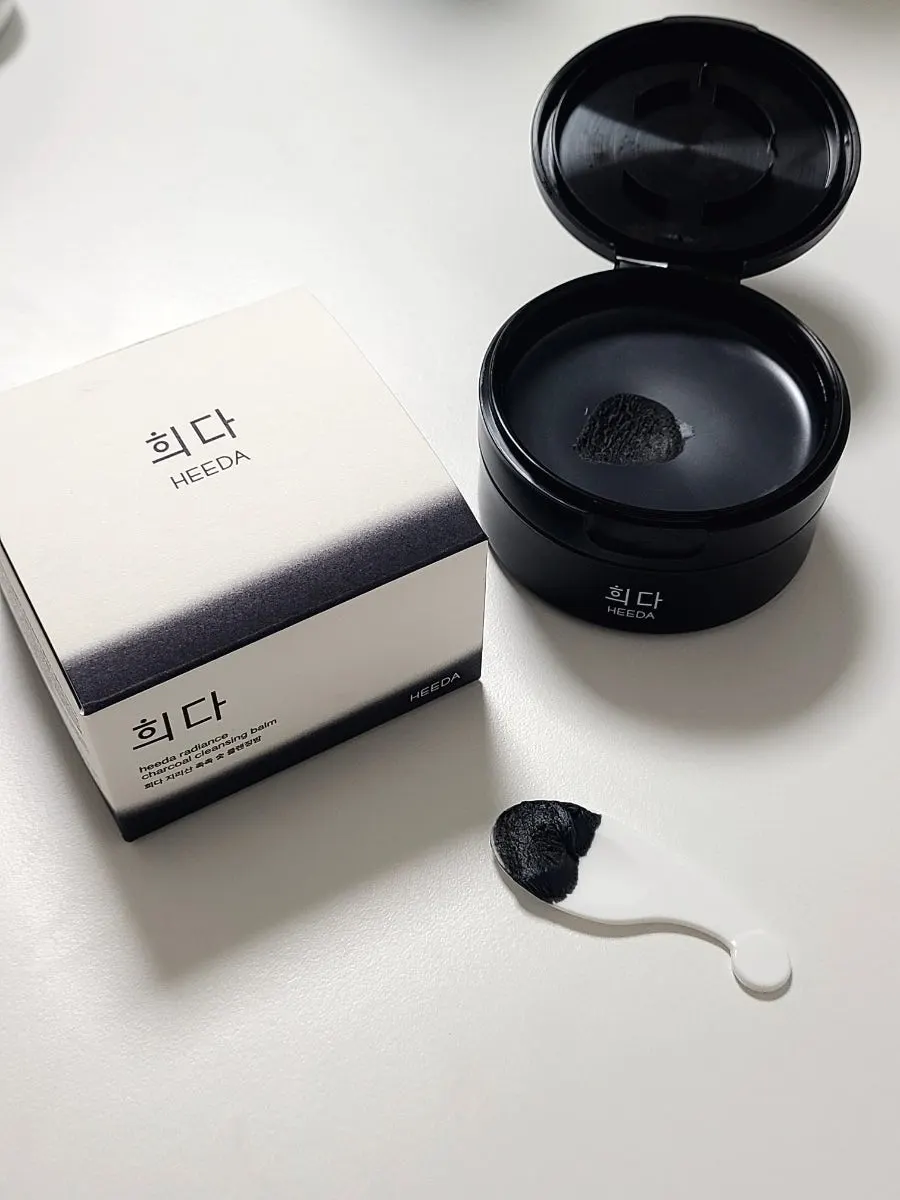 Cleansing balm for oily summer dry skin: HEEDA Jirisan Charcoal