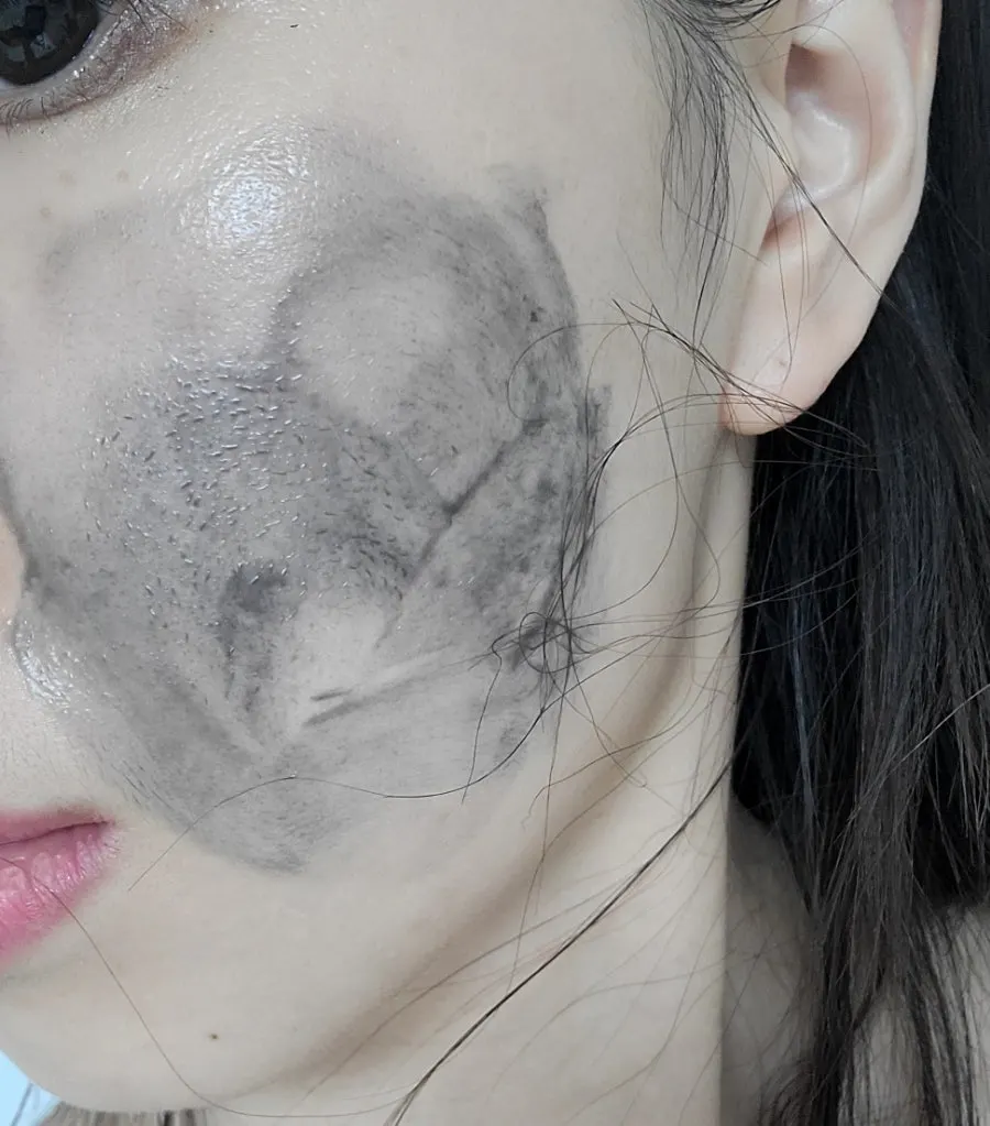 Cleansing balm for oily summer dry skin: HEEDA Jirisan Charcoal