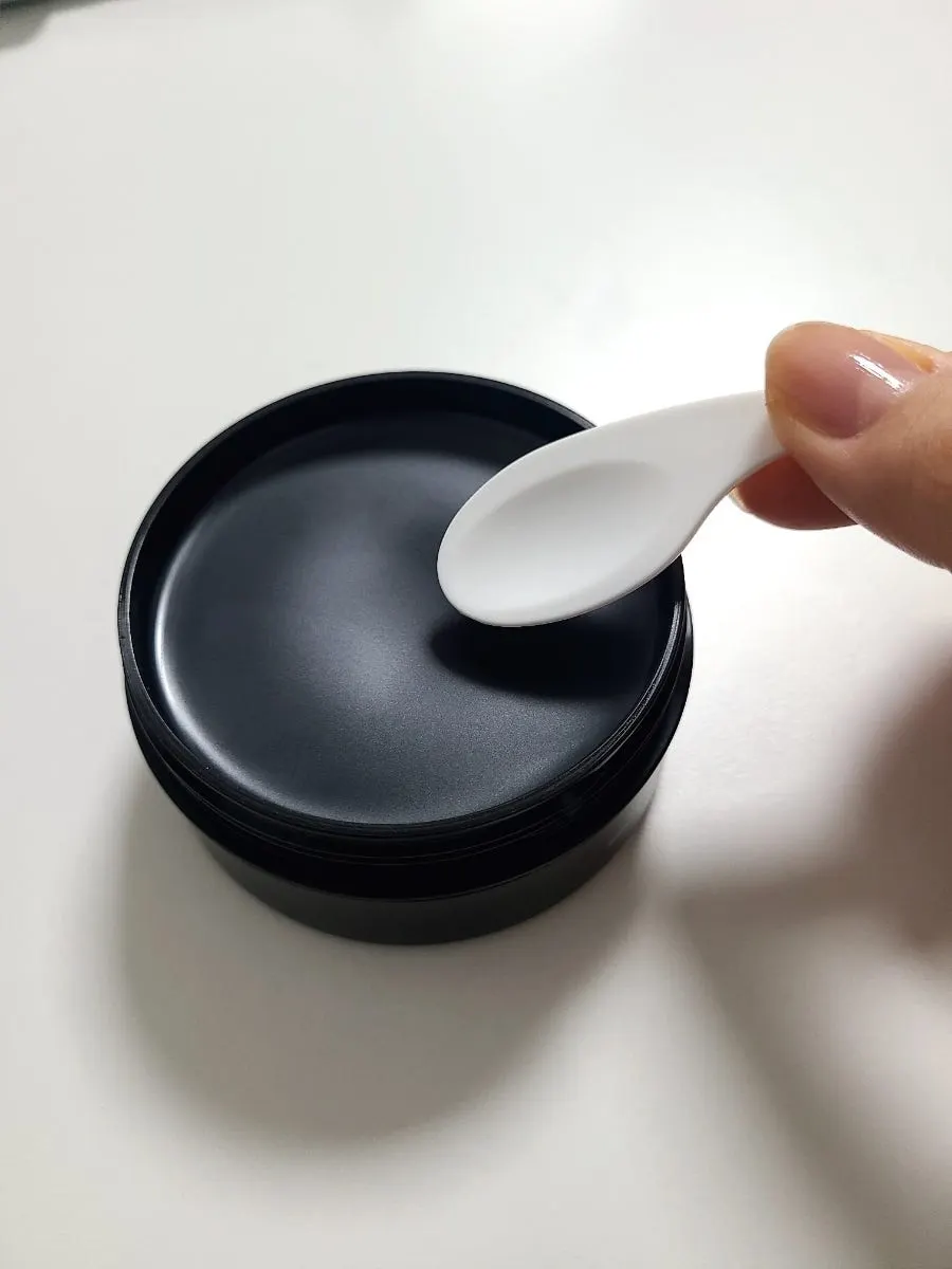 Cleansing balm for oily summer dry skin: HEEDA Jirisan Charcoal