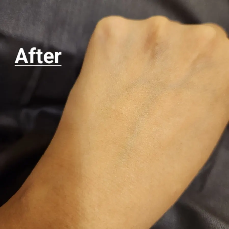 Charcoal cleansing balm hand test for oily-dehydrated skin: HEEDA