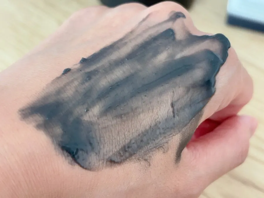 Cleansing balm for whiteheads and texture: HEEDA Jirisan Charcoal