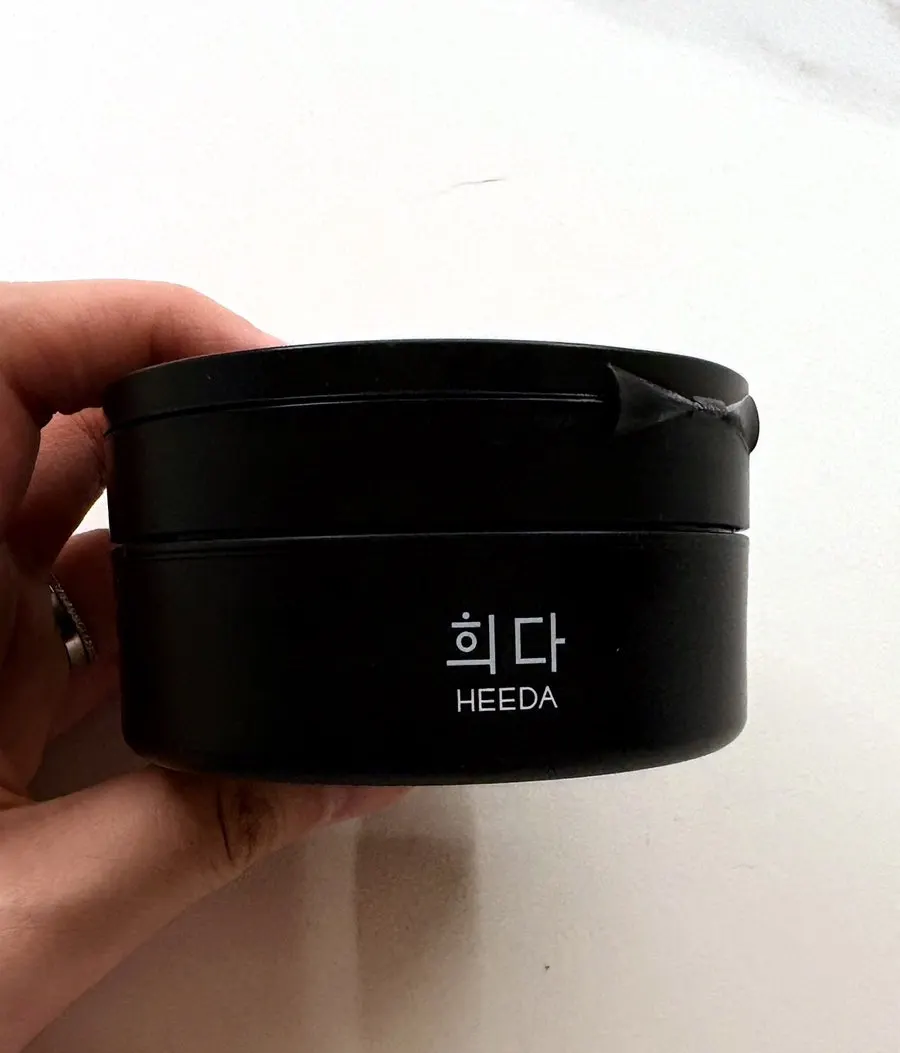 Winter cleansing balm for dehydrated oily skin: HEEDA