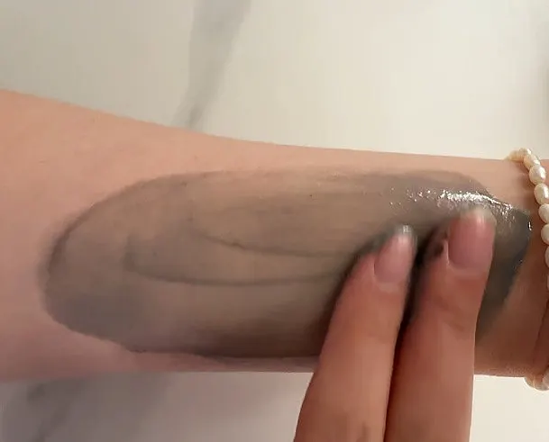 Winter cleansing balm for dehydrated oily skin: HEEDA