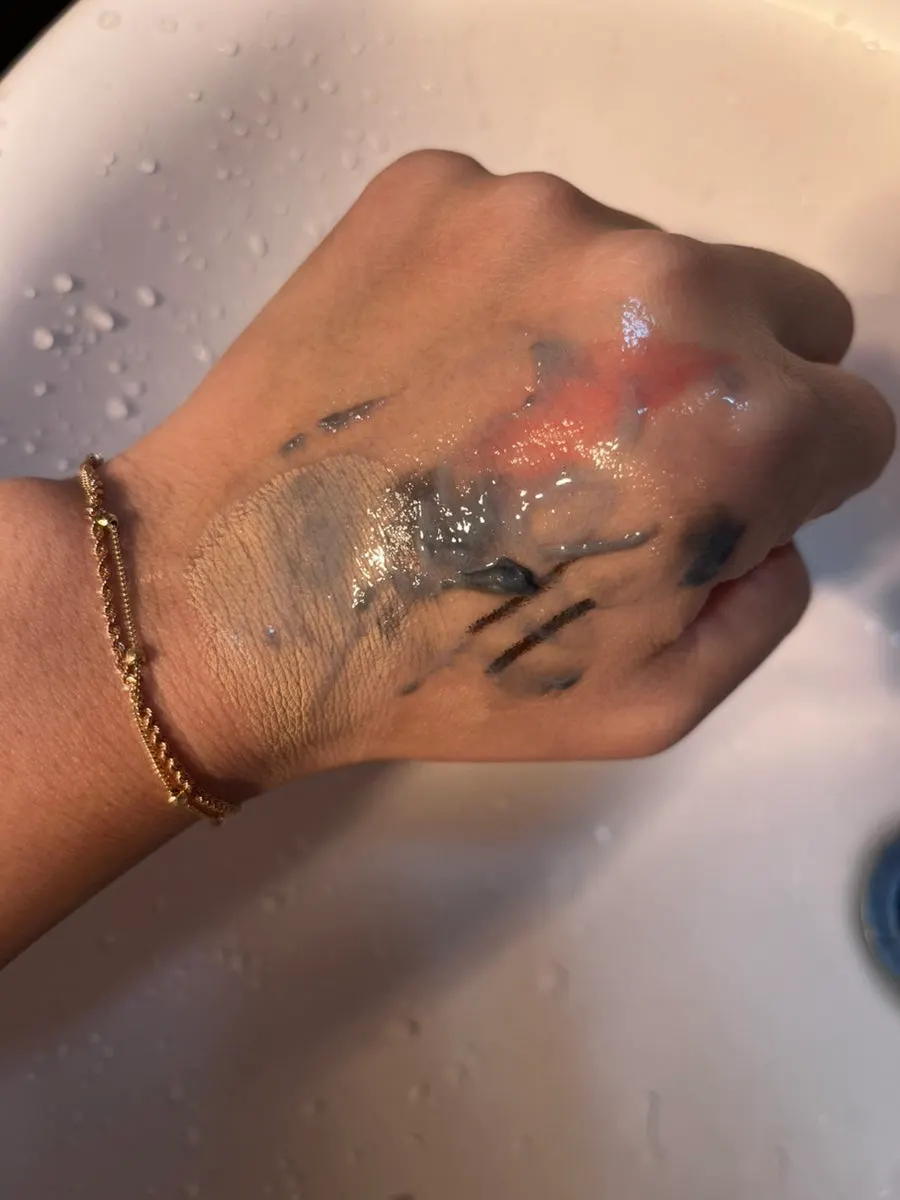 Cleansing foam for oily-combination skin: HEEDA Jirisan Charcoal