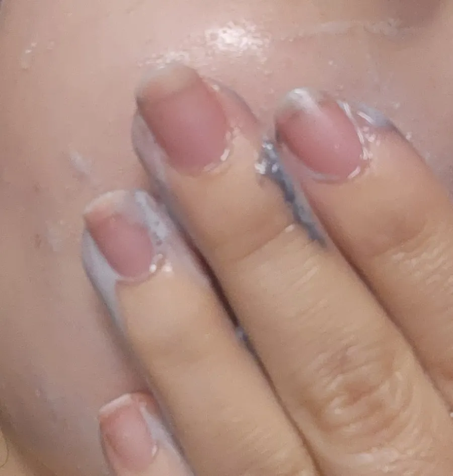 Charcoal cleansing foam for dry sensitive skin: HEEDA Jirisan