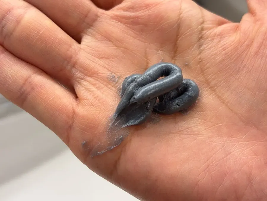 Charcoal cleansing foam after sunscreen: HEEDA Jirisan Moist Foam