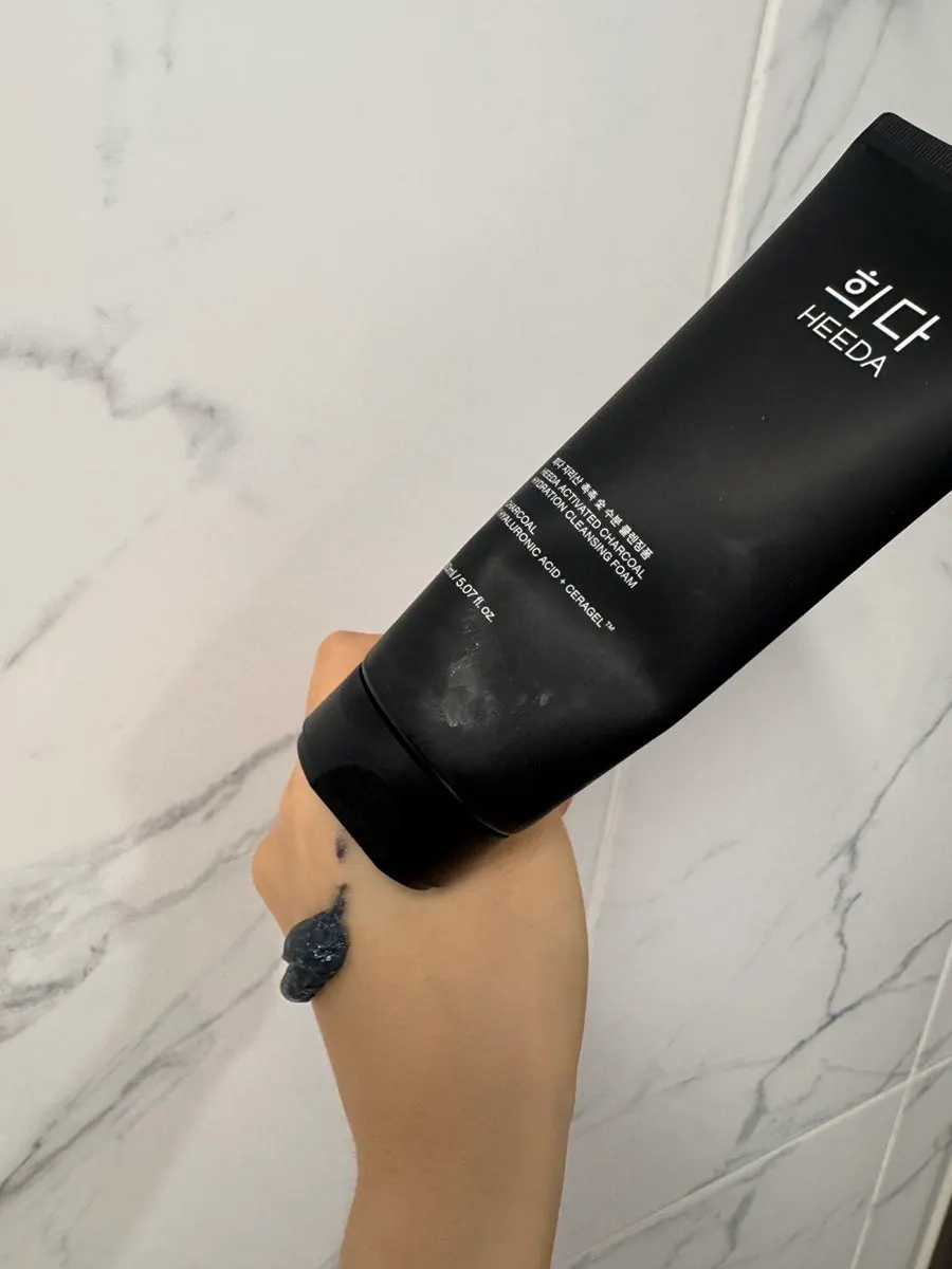 Cleansing process with abundant foam