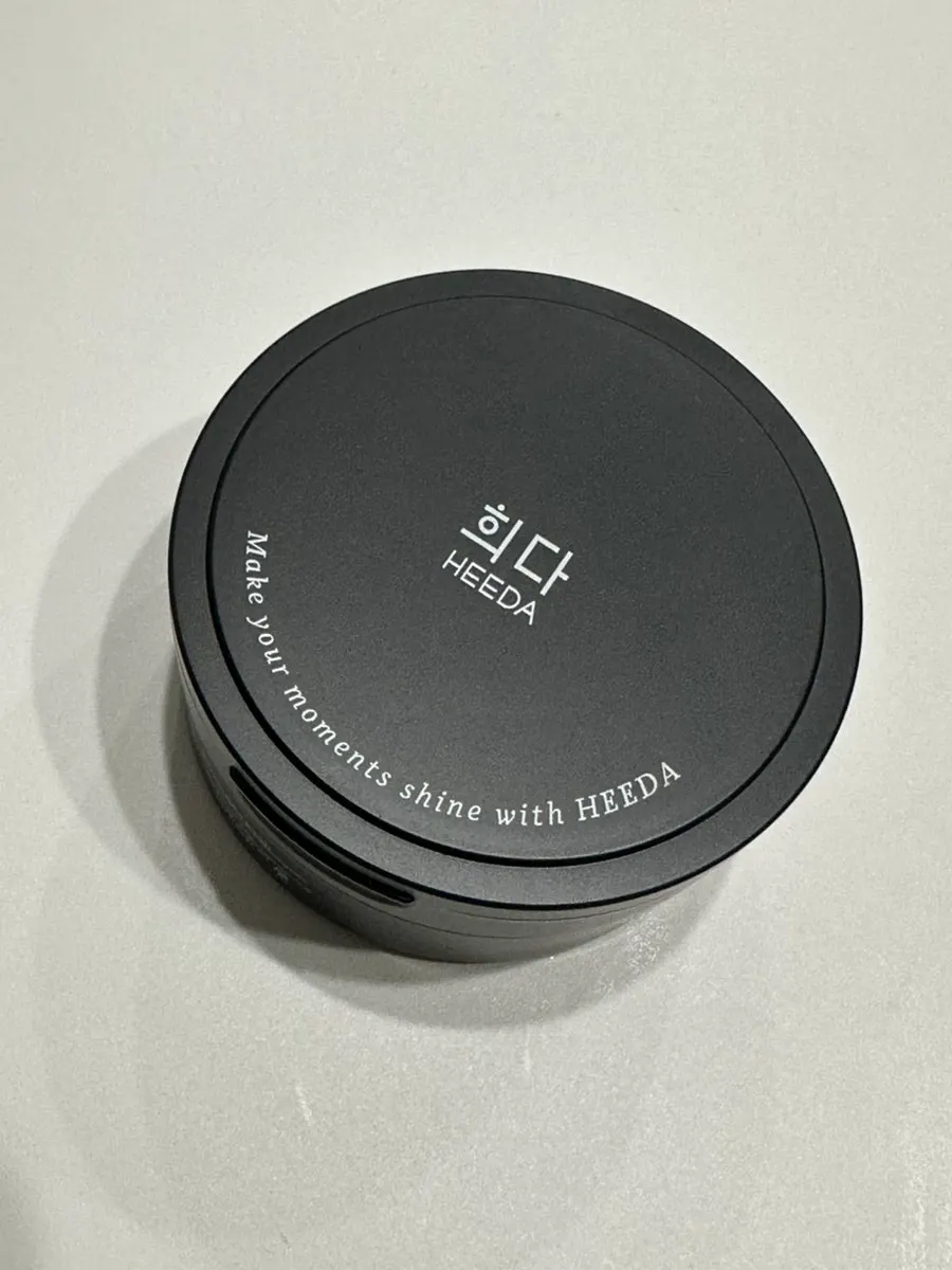 Charcoal cleansing duo for sensitive oily-dehydrated skin: HEEDA