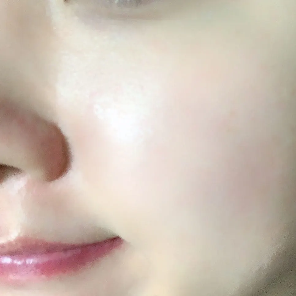 Charcoal cleansing foam for sensitive skin: HEEDA Jirisan