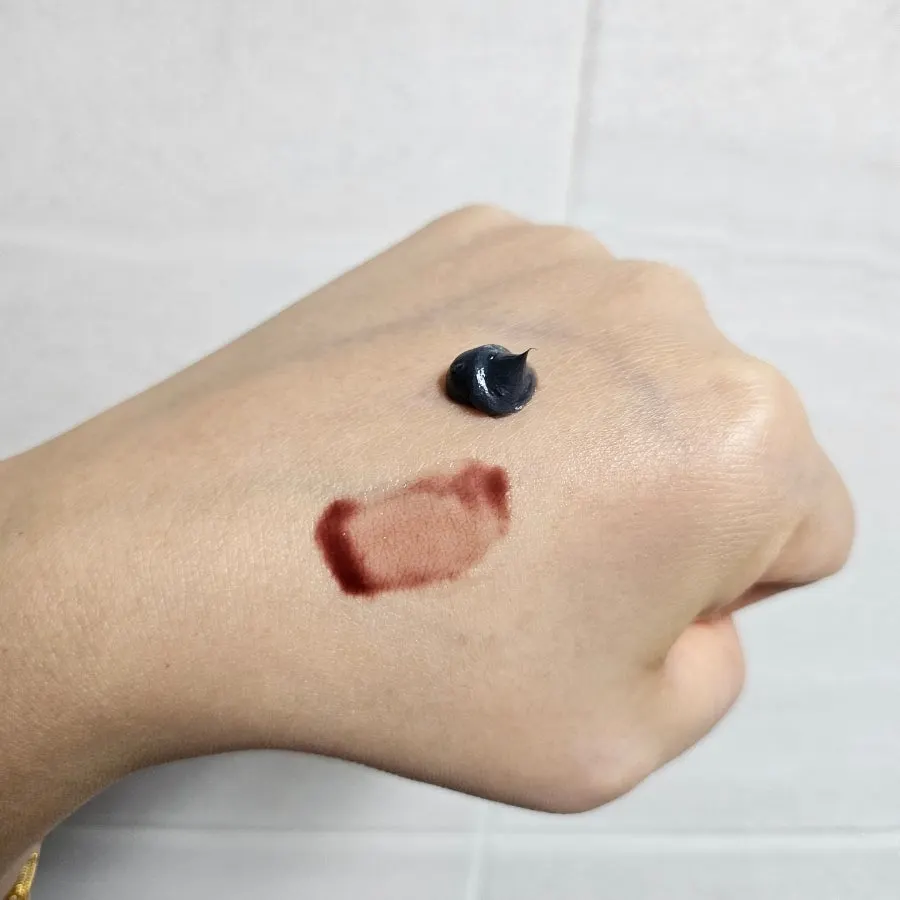 Foam cleanser for oily sensitive skin: HEEDA Jirisan Charcoal