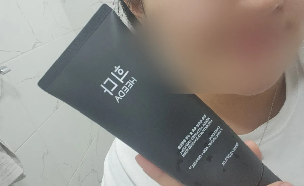약산성 참숯 클렌징폼 겨울철 세안 사용감, 희다 지리산 촉촉 숯 수분 클렌징폼